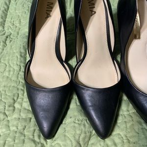 Black Mia heels